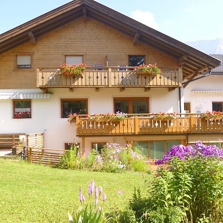 Appartamenti Genziana La Villa  Luaran gambar
